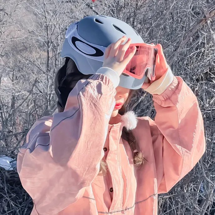 警报：刑警·女友·完全恶女